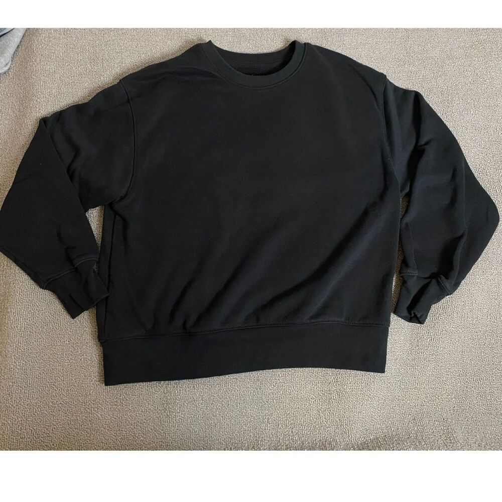 American Eagle Oversized Black Crewneck Sweater- Casual Cozycore Classicore